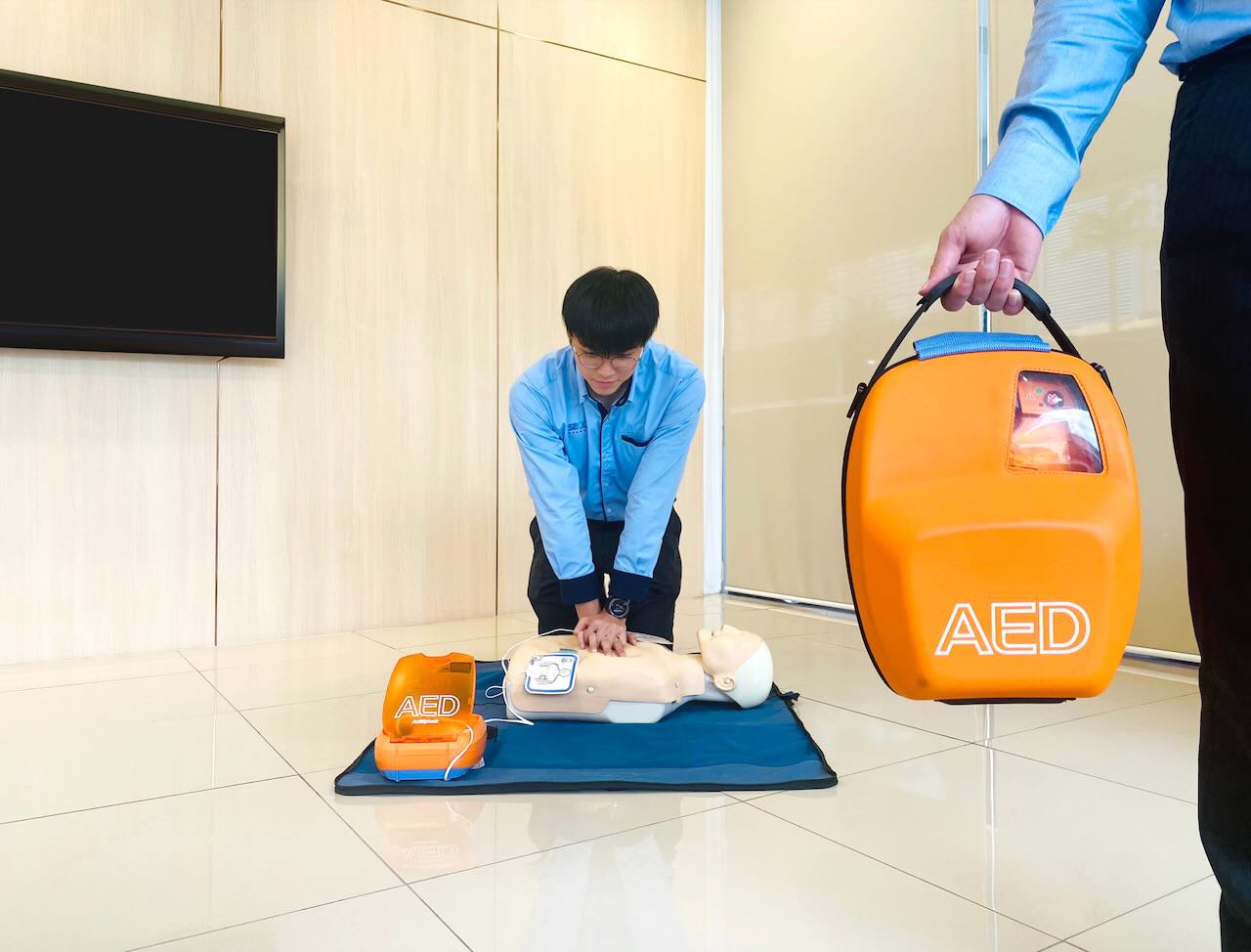 top 5 places business should install aed defibrillator 1