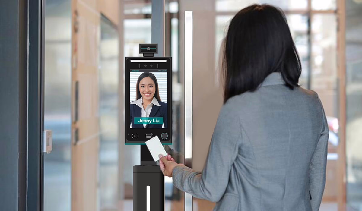 Boosting Security with Advanced Keyless Entry Systems - Access control systems